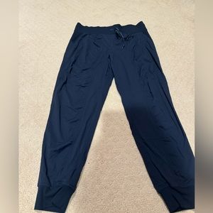 LULULEMON MID-RISE DANCE JOGGERS